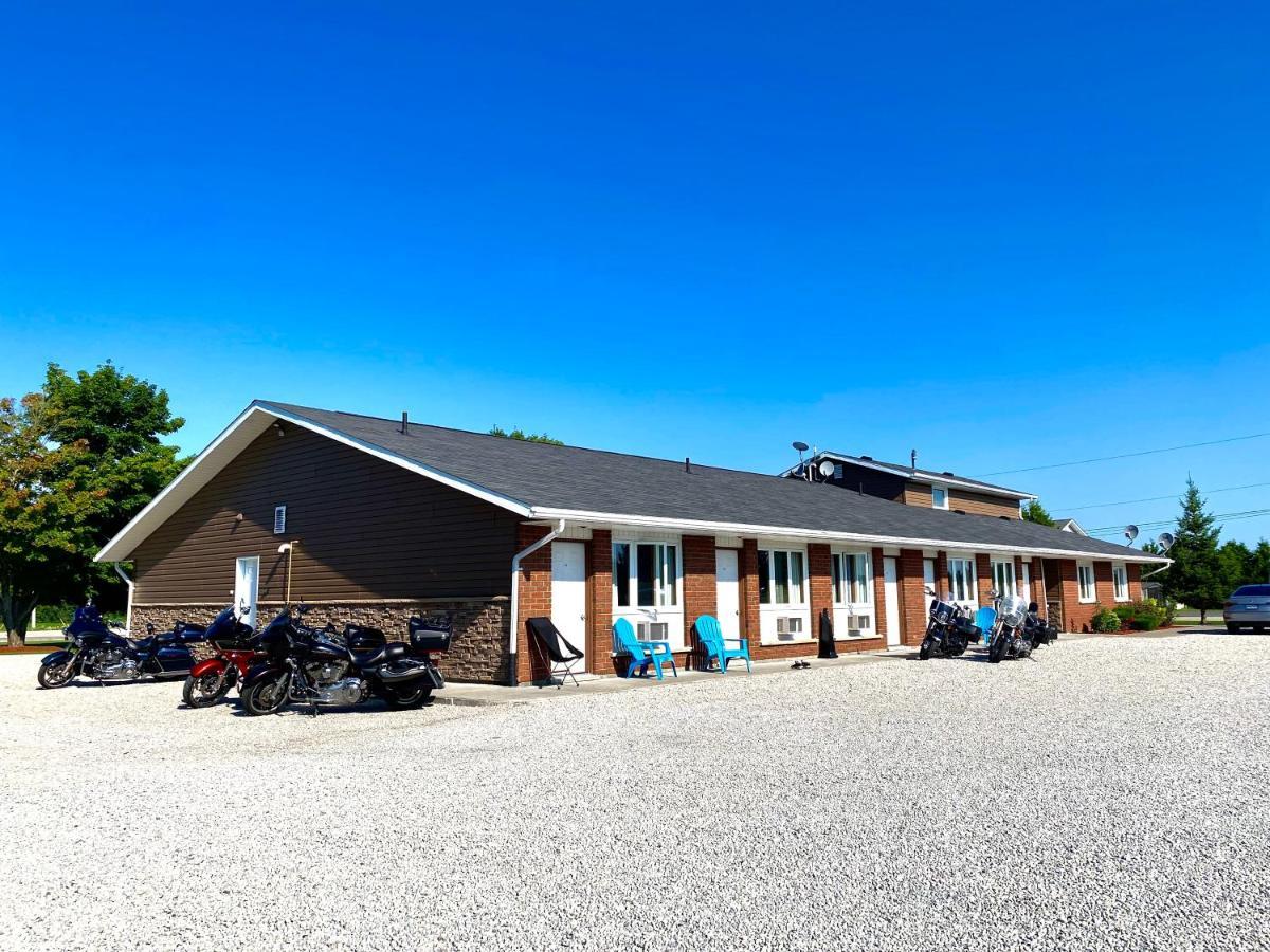 Manitoulin Inn Mindemoya Kültér fotó
