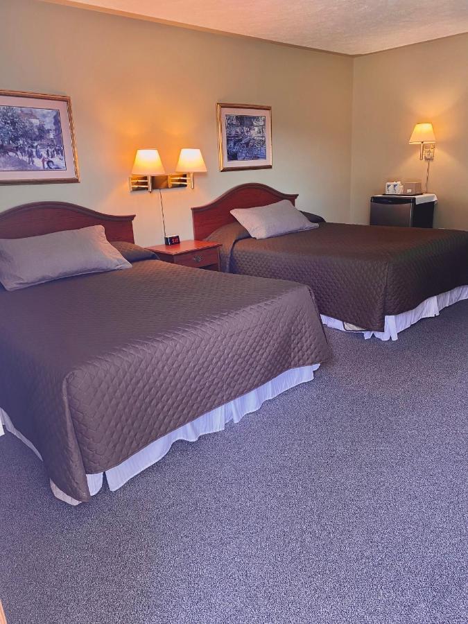 Manitoulin Inn Mindemoya Kültér fotó